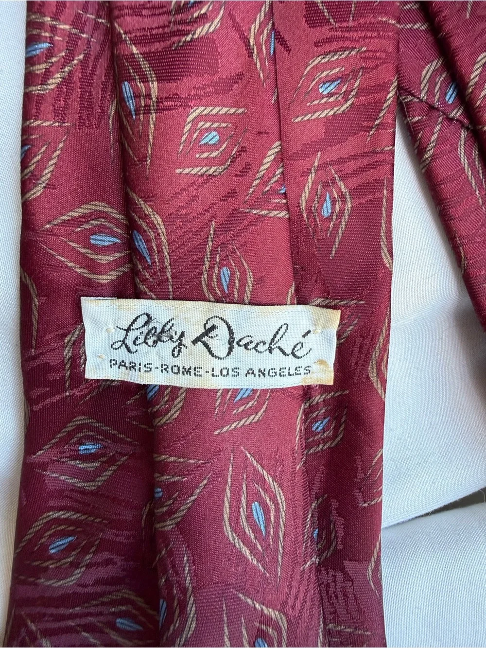 Vintage Men's Tie Lilly Dache Burgundy Patterned Tie